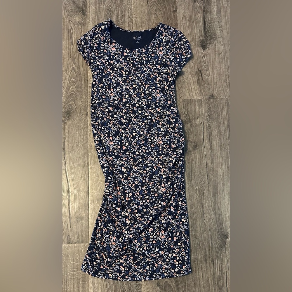 Isabel Maternity Bodycon Dress by Ingrid & Isabel